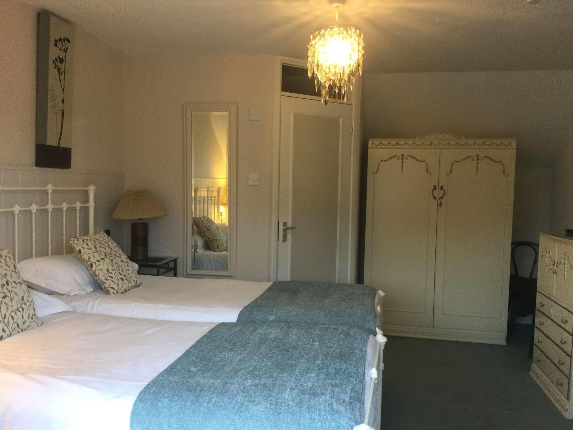 The Groveside Guest House Sidmouth Eksteriør bilde